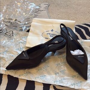 Black Women's Slingback Prada Shoes kitten heels